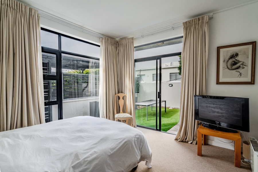 3 Bedroom Property for Sale in Oranjezicht Western Cape